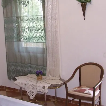 Liget Lakopark Apartment *